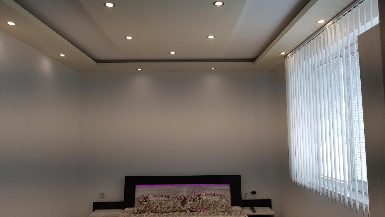 Д И В 2 - D & V 2 Apartment ساندانسكي المظهر الخارجي الصورة